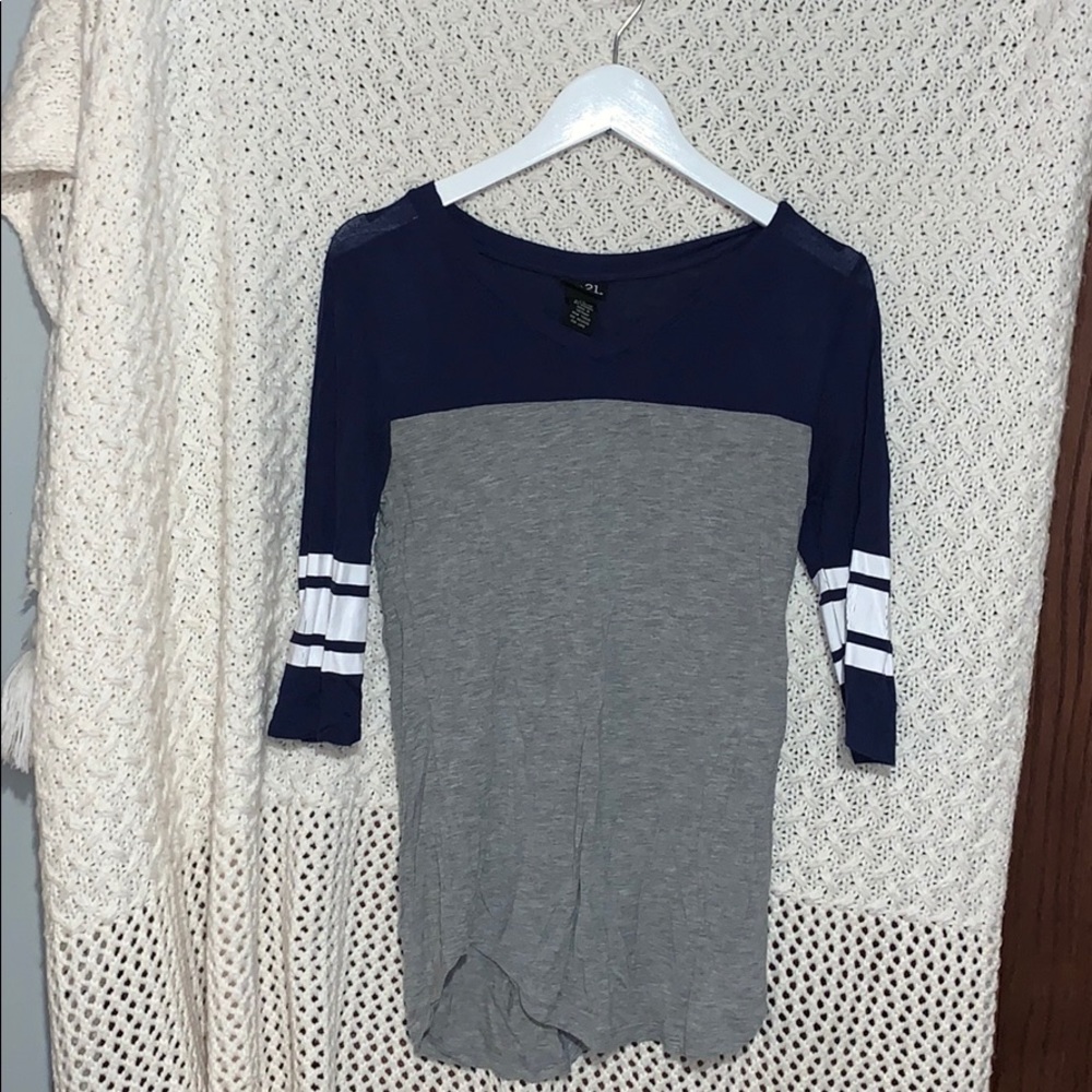 Baseball tee